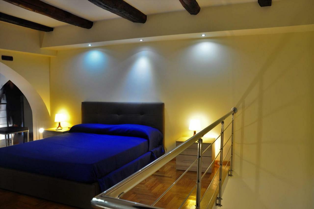 Suite Monticelli Naples Extérieur photo