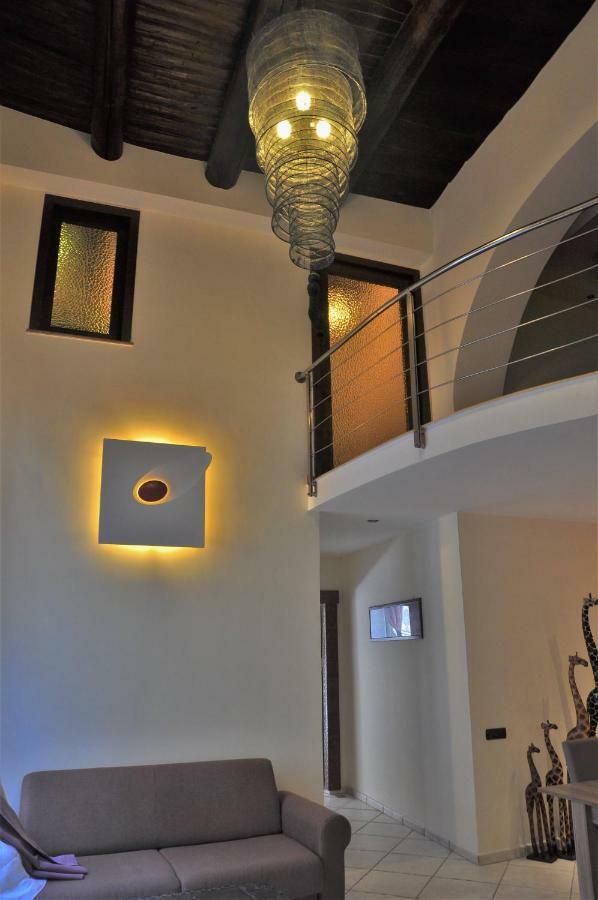Suite Monticelli Naples Extérieur photo